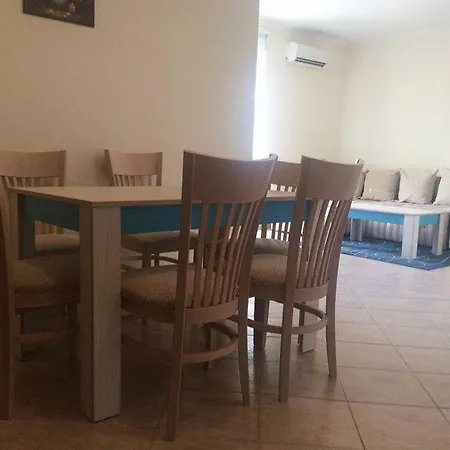Villa Holiday Guest Houses Anvers 27 *